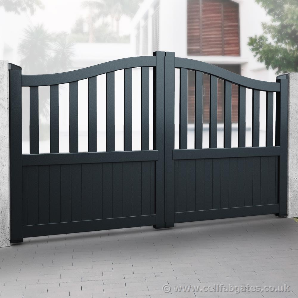 Cellfab Ltd Aluminium Partial Privacy Driveway Gate 50/50 Vertical