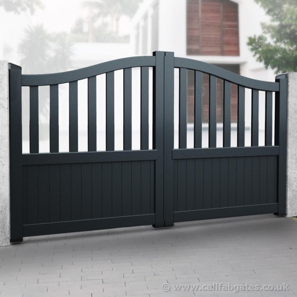 Aluminium Partial Privacy Driveway Gate - 50/50 Vertical Mixed Infill (Bell Curved Top) - Black